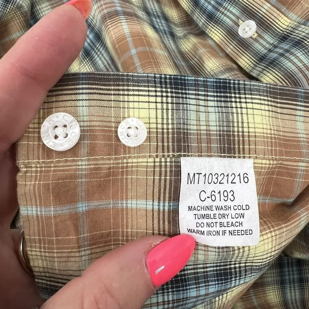 Cinch Men’s Size L Shirt Classic Plaid Long Sleeve‎ Button Down Western Cowboy